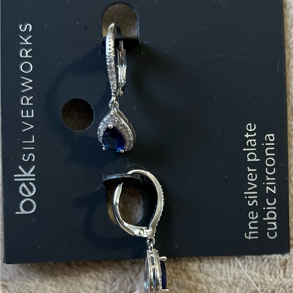 NWT Silverworks Teardrop shaped silver dark blue cubic zirconia stone earrings - Picture 5 of 7